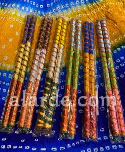 Dandiyas de madera forradas